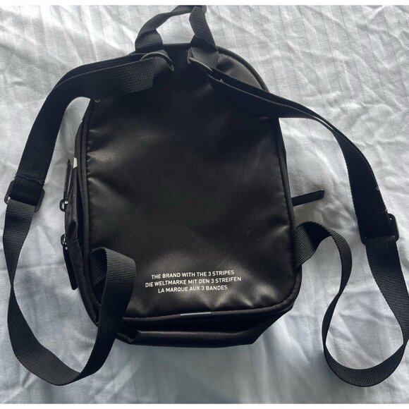 Adidas Originals Santiago Mini Backpack Original Black White Travel Sports Bag - Picture 3 of 11